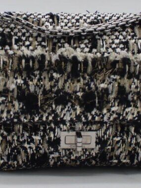 Chanel Tweed 2.55 Reissue 225 Flap Black White - 17188158